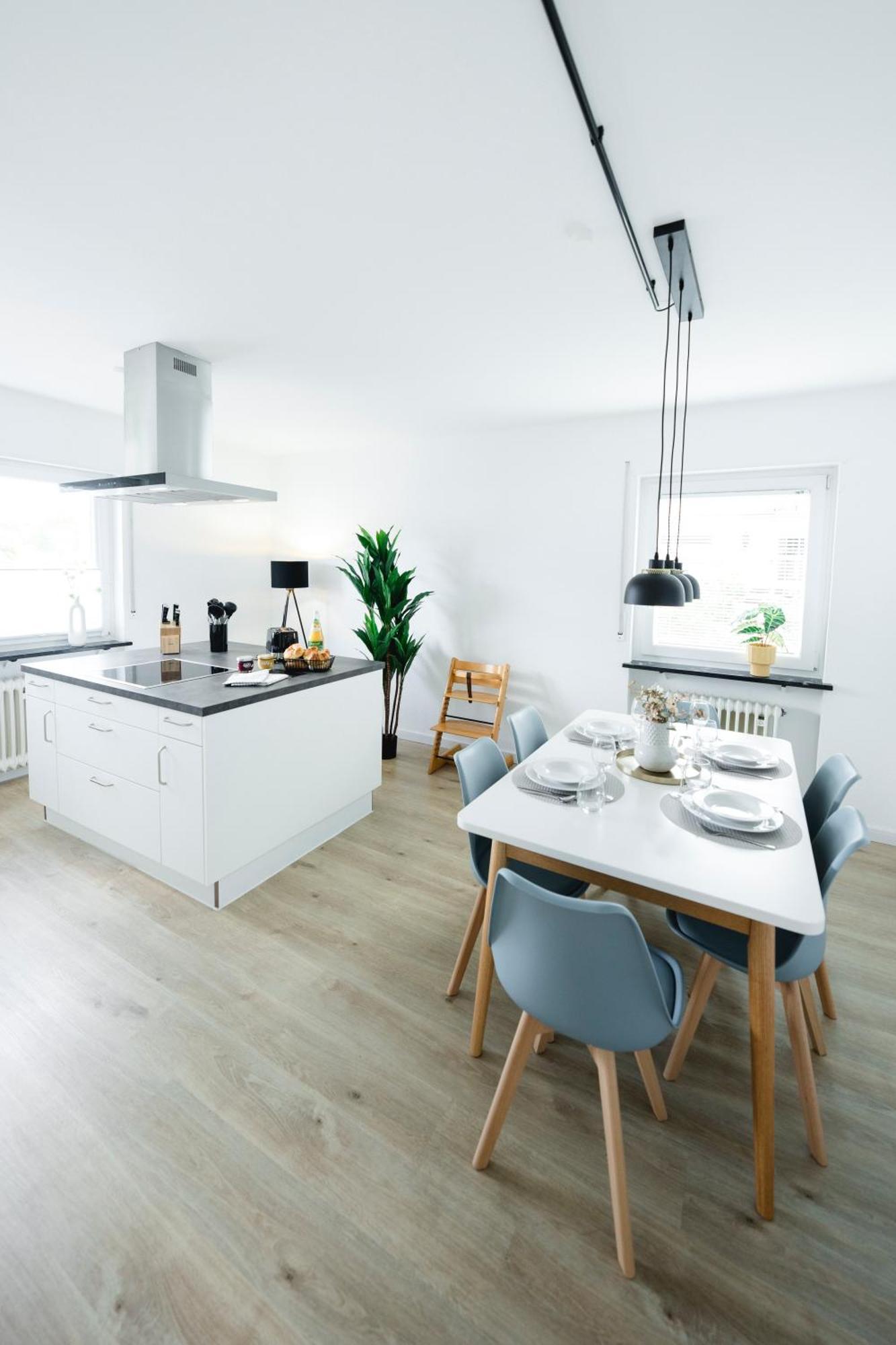Stadtrand Oase Karlsruhe Mit Balkon 外观 照片